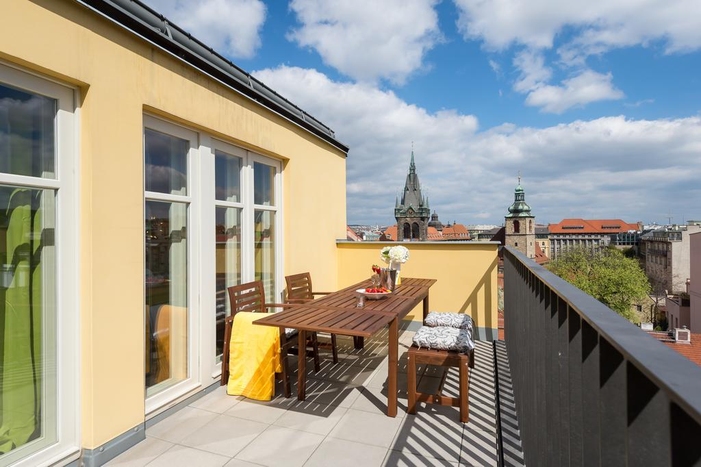 Empirent Mucha * Praga